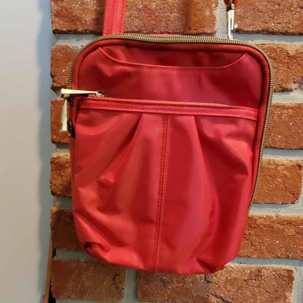 Poppy Travelon Anti-Theft Slim Day Bag